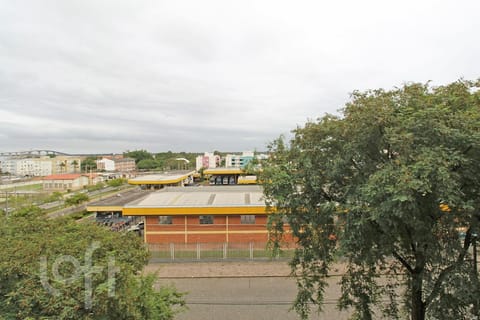 Image 10 - 252720